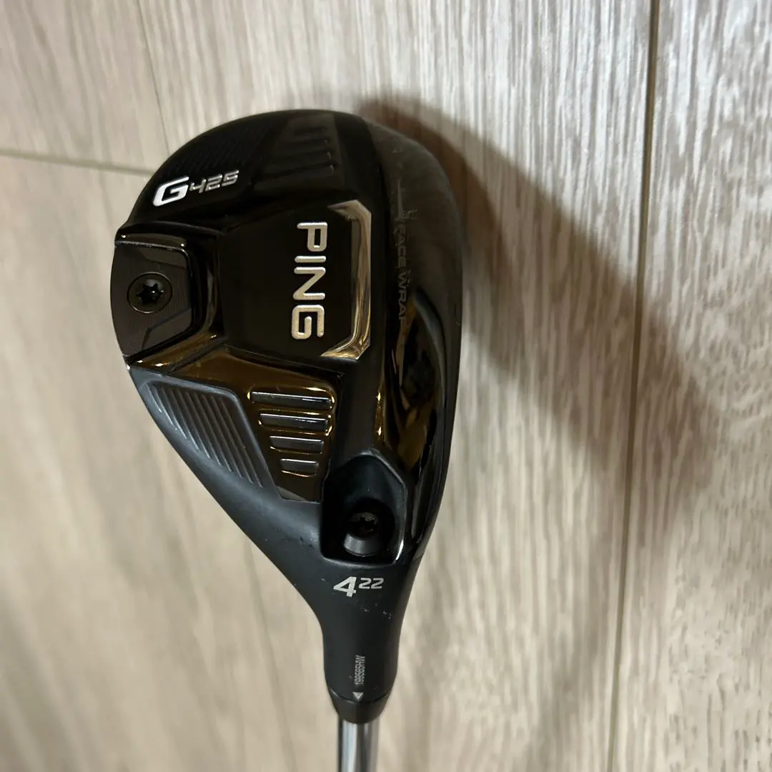 Thumbnail of PING G425 4-iron utility 22 degrees