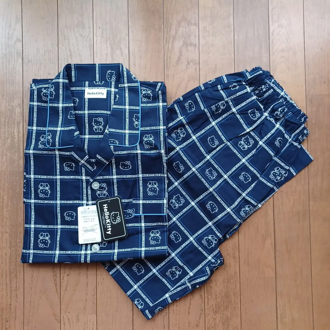 Hello Kitty 男士短袖睡衣 的縮圖