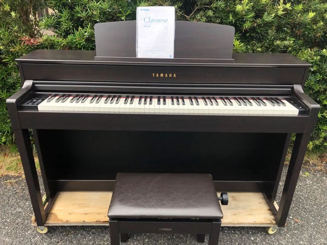 配達無料木製鍵盤YAMAHA 電子ピアノ CLP-545 14年製激可愛♥激美品 配達無料 木製鍵盤 YAMAHA 電子ピアノ CLP-545R 14年製 激美品
