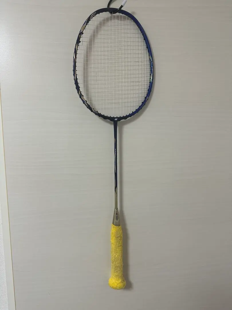 【タイムセール】アストロクス　99PRO 桃田モデル　4UG6 美品 3本 桃田 アストロクス99pro ヨネックス バドミントン