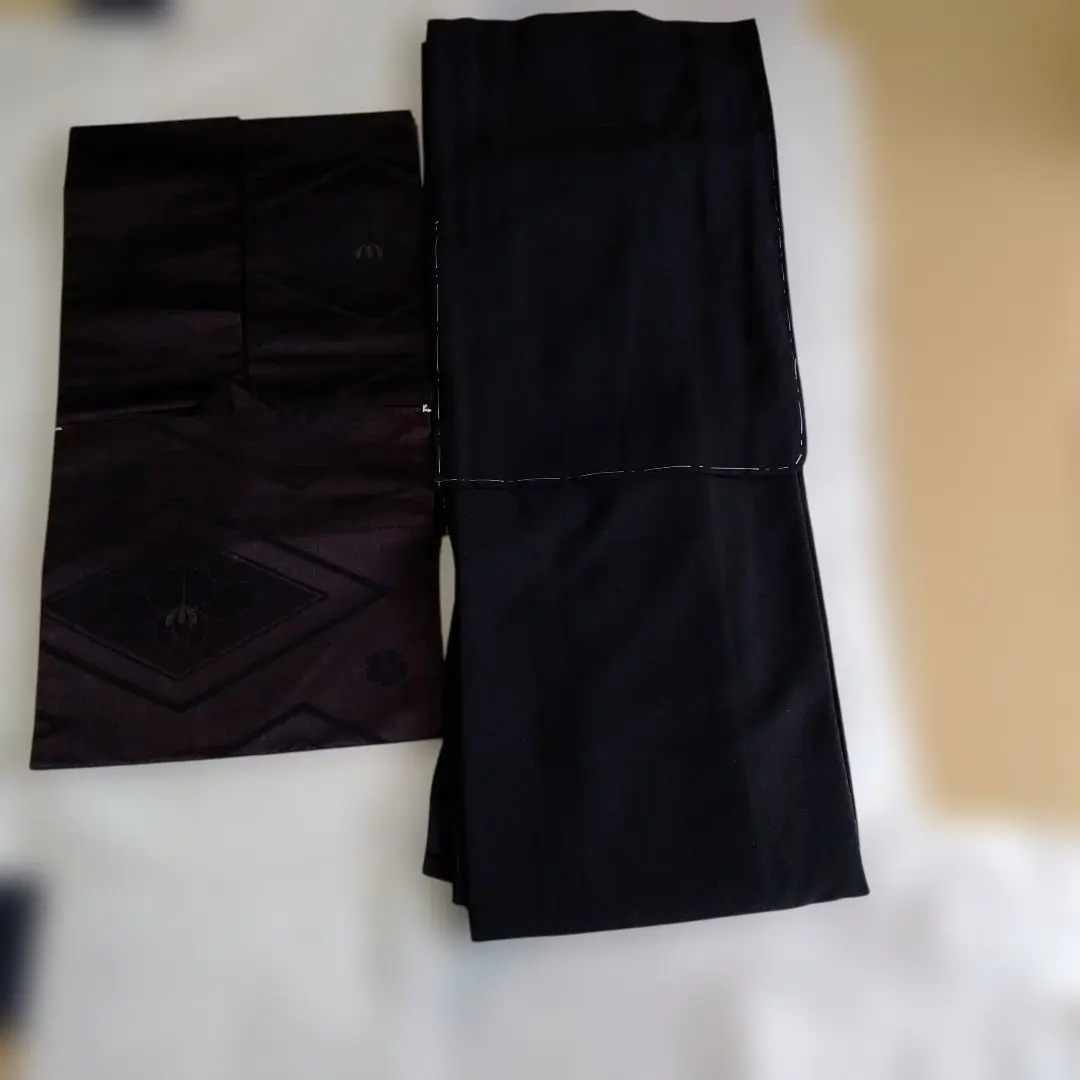 Thumbnail of Mourning Formal Wear Set: Silk, Unused, Black Crested with Five Crests