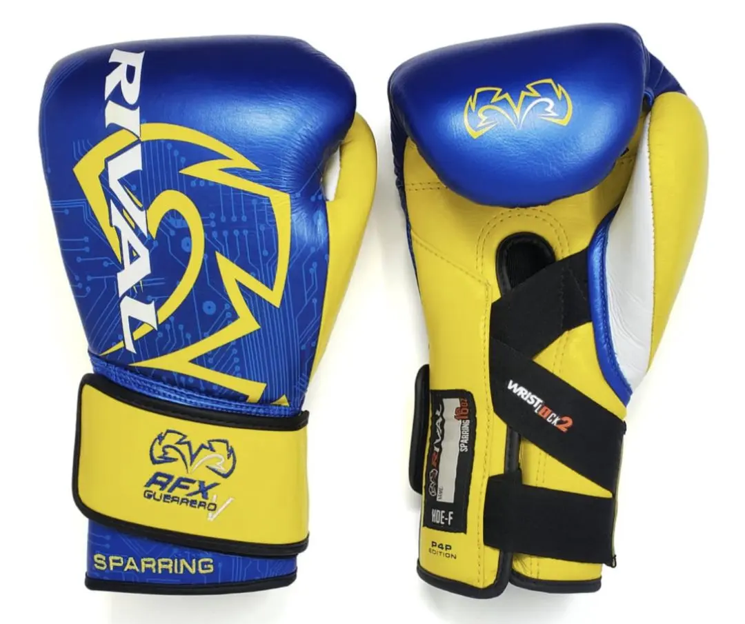 2025年最新】RIVA ボクシンググローブの人気アイテム - メルカリ