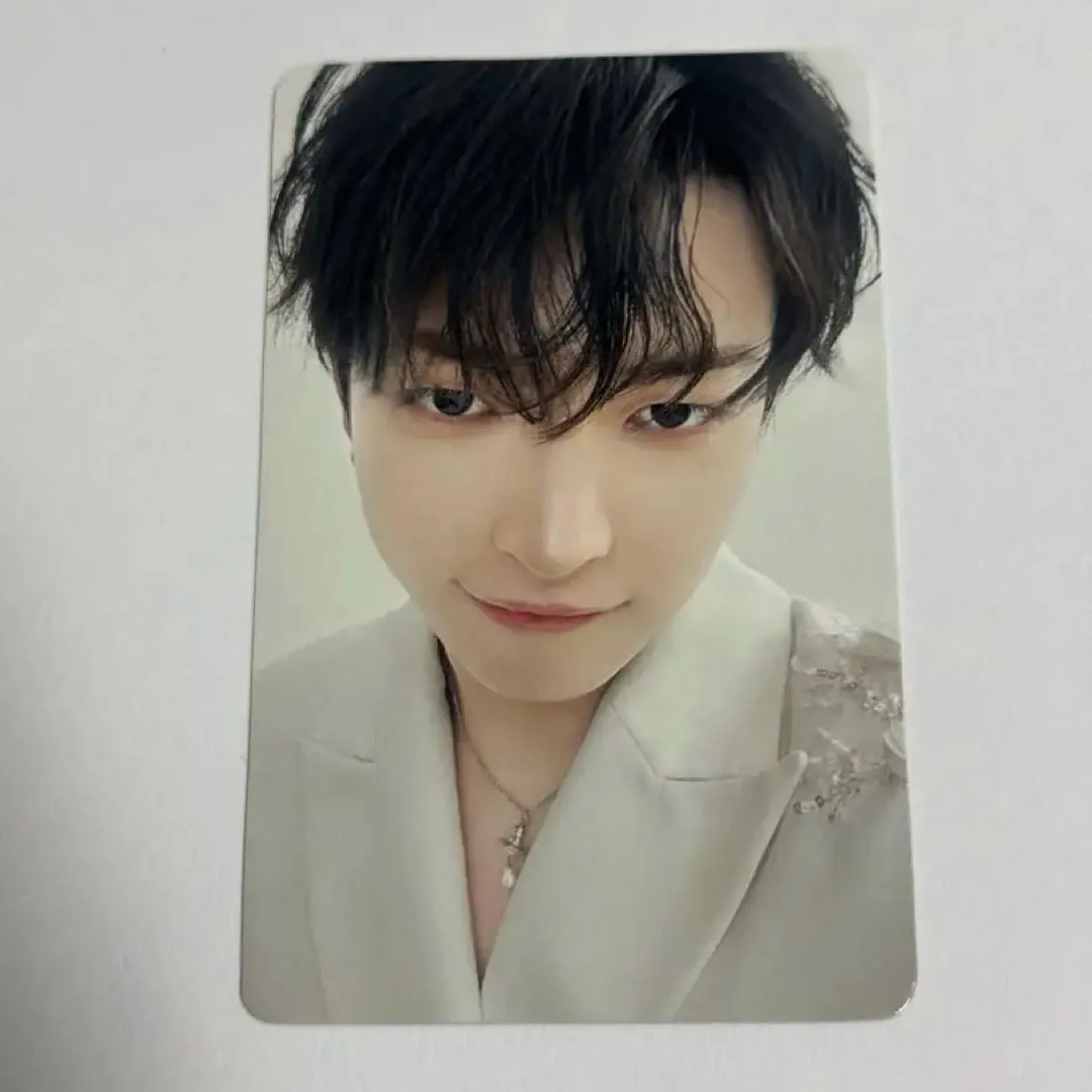 Thumbnail of [Rare] ATEEZ Ashes to Light HMV Mobile Gacha Hongjoong