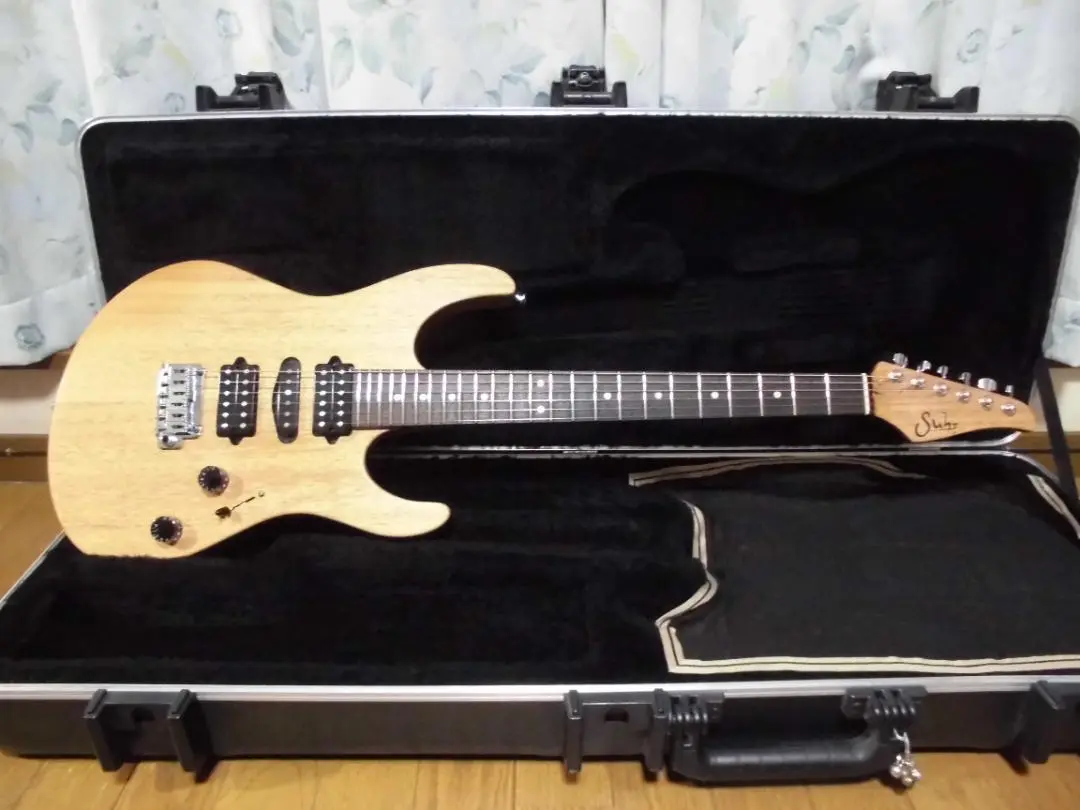 【最終値下げ】Suhr Modern Satin Pro HSH【希少】 Suhr Modern Pro HSH Floyd Satin Black – Chicago Music Exchange