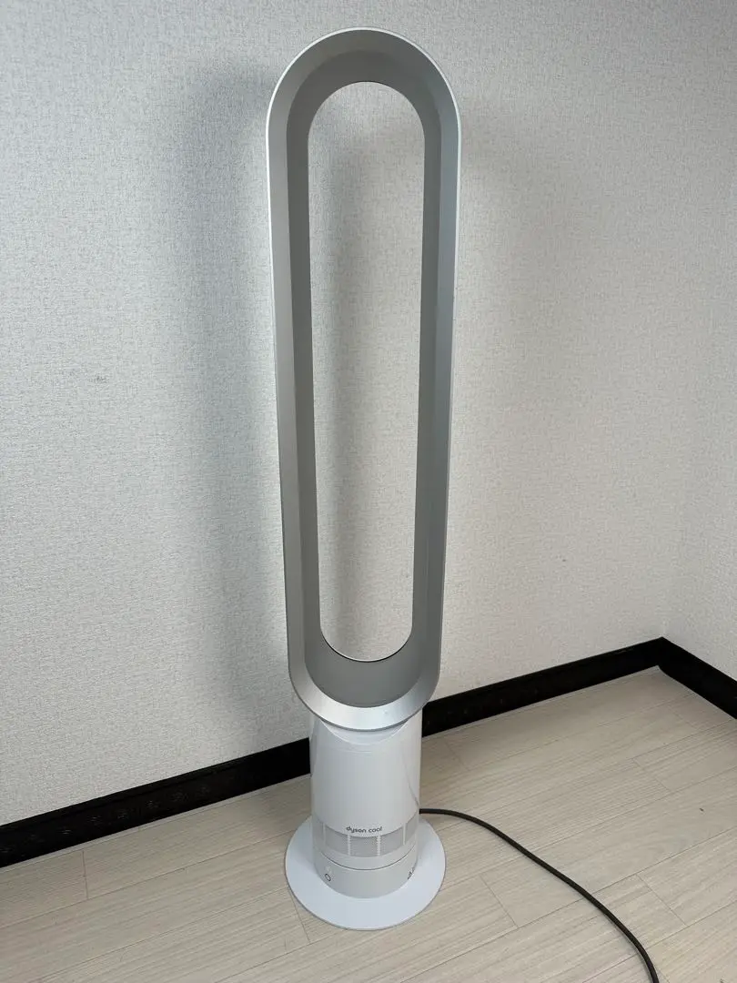 未使用 Dyson ダイソン クール スリムタワーファン AM07DCIP Amazon | ダイソンクール【dyson cool】AM07DCIB アイアンサテン