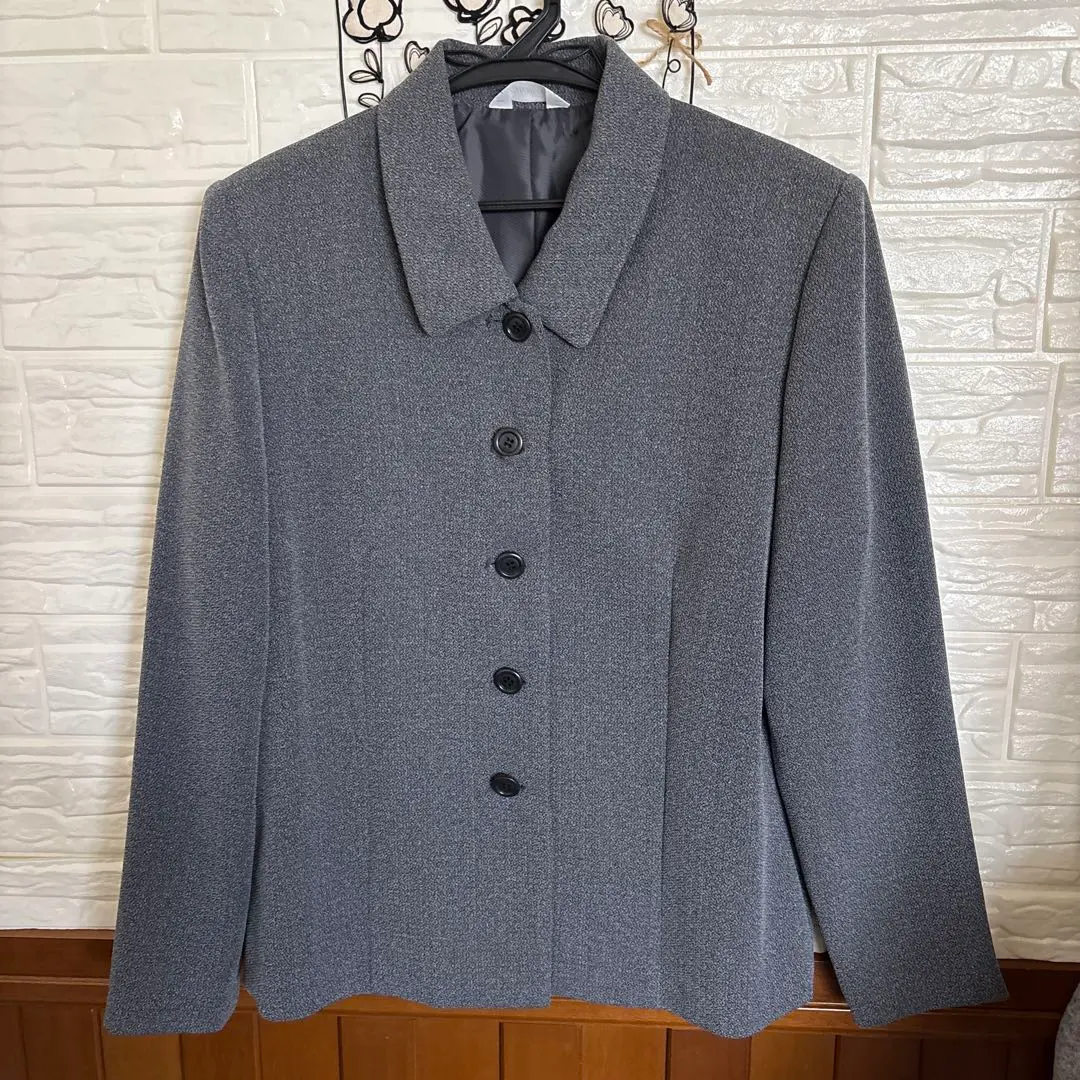 Thumbnail of Gray formal jacket 9R