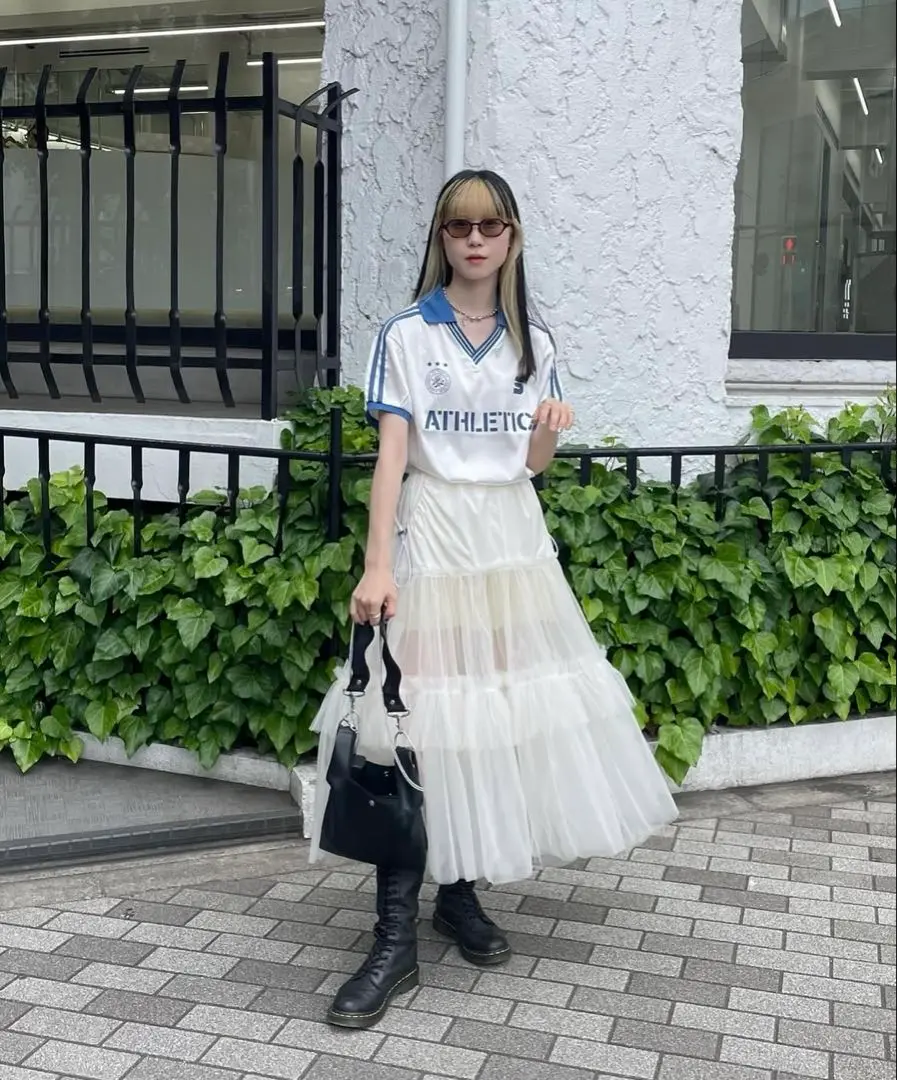 【最終価格】her praha / Flowing ribbon bustier 最終価格】her praha / Flowing ribbon bustier