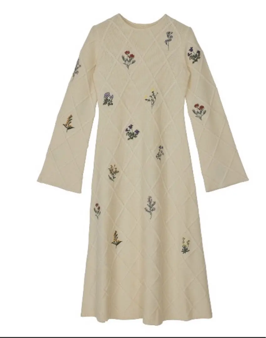 アメリヴィンテージ Ameri★FLOWER EMBROIDERY DRESS Ameri（アメリ）の「FLOWER EMBROIDERY DRESS（ワンピース