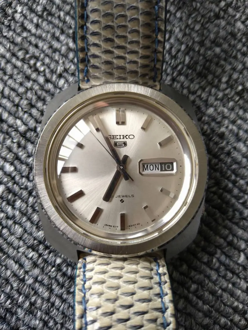 ふ*ま様 SEIKO 5ファイブ自動巻　　　稼働品　6119-8220 セイコーファイブ 6119-8220 21石自動巻 OH済 昭和43年製