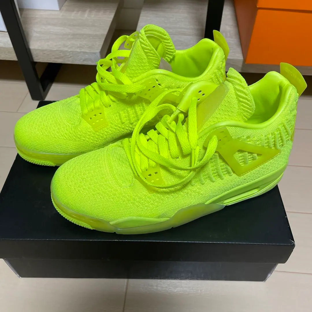 2025年最新】NIKE AIR JORDAN 4 RETRO FLYKNIT volt/volt-volt