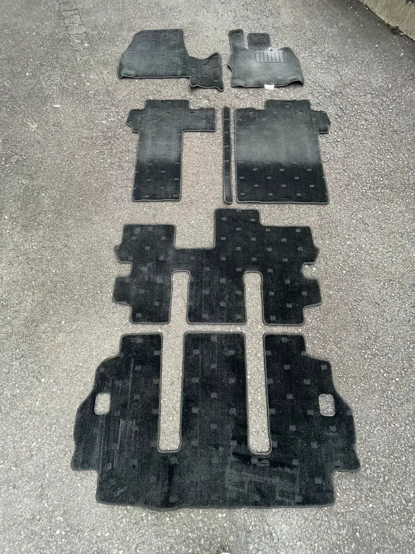 Thumbnail of Mitsubishi Delica D5 Genuine Floor Mats & Luggage Mat CV Series (5W) 8-Seater