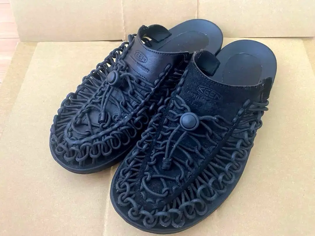 超美品 ENGINEERED GARMENTS × KEEN サンダル 28cm ENGINEERED GARMENTS × KEEN】コラボサンダル「UNEEK II SLIDE