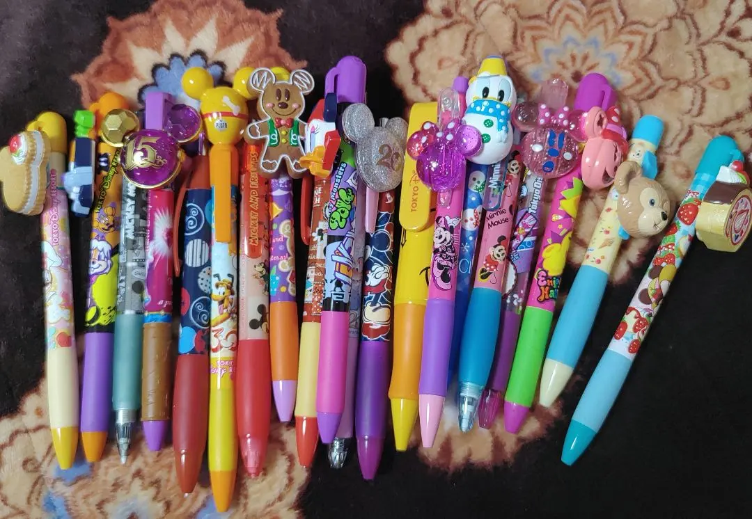 迪士尼 原子筆 鉛筆套裝 不拆售 的縮圖