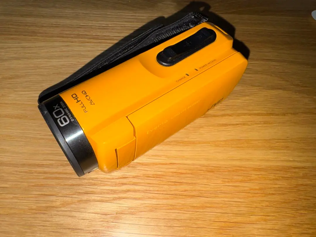 JVC 垃圾 攝錄機 GZ-F270-Y 的縮圖