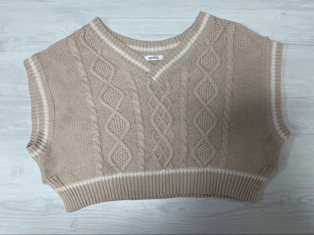 Thumbnail of INGNI cable knit vest