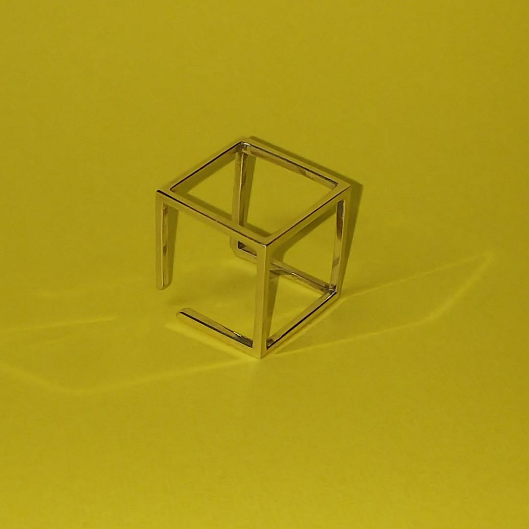 スウィンスウィング ロングベスト 新品未使用 - メルカリ 