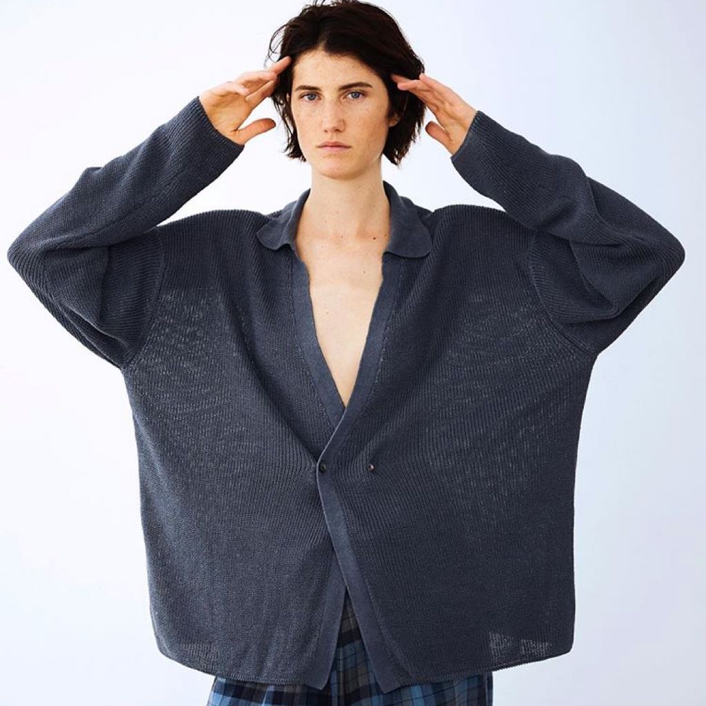 最終価格！irenisa 23ss ツータックワイドパンツ ブルーグレー - メルカリ
