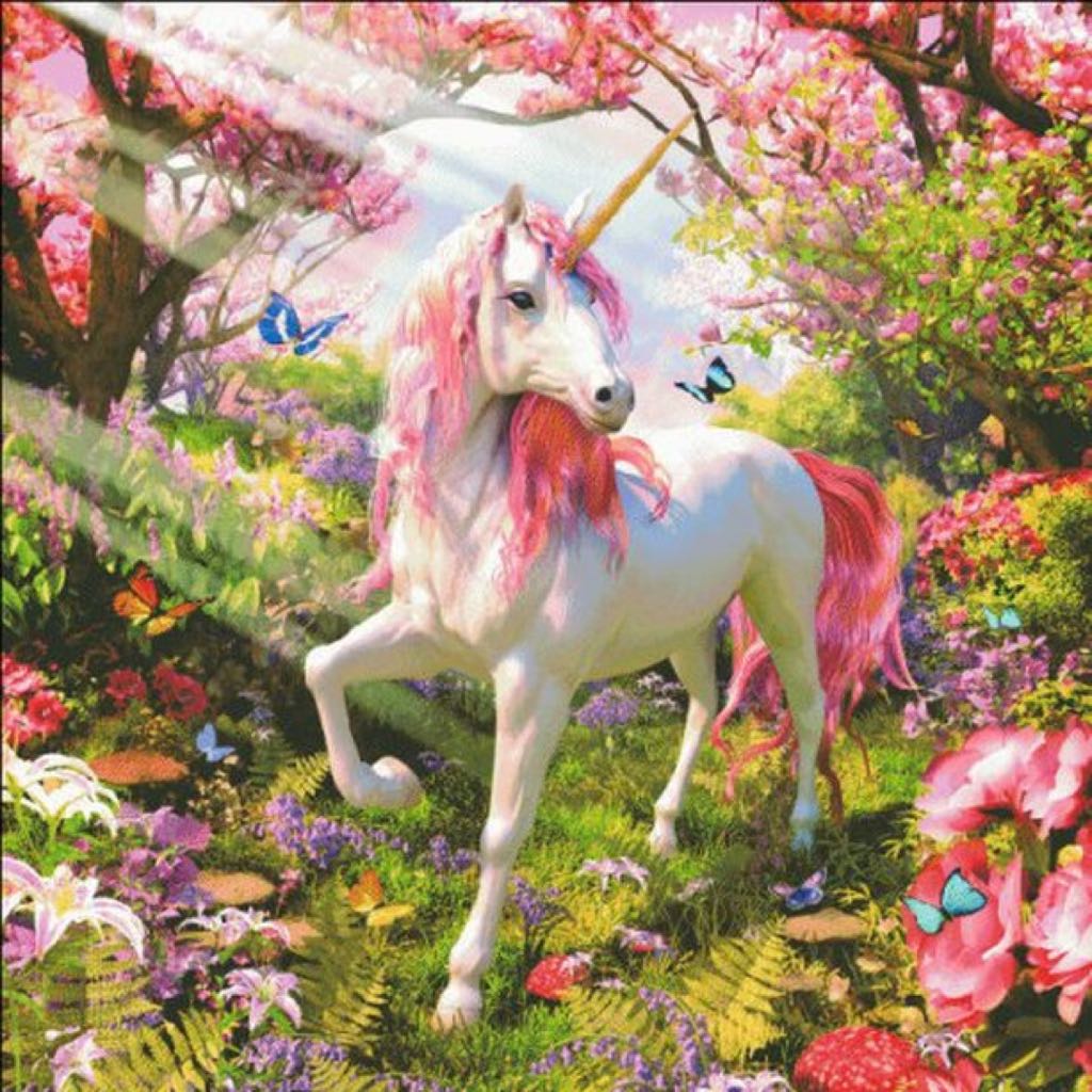 リアルファーダンボール山盛り - メルカリ 