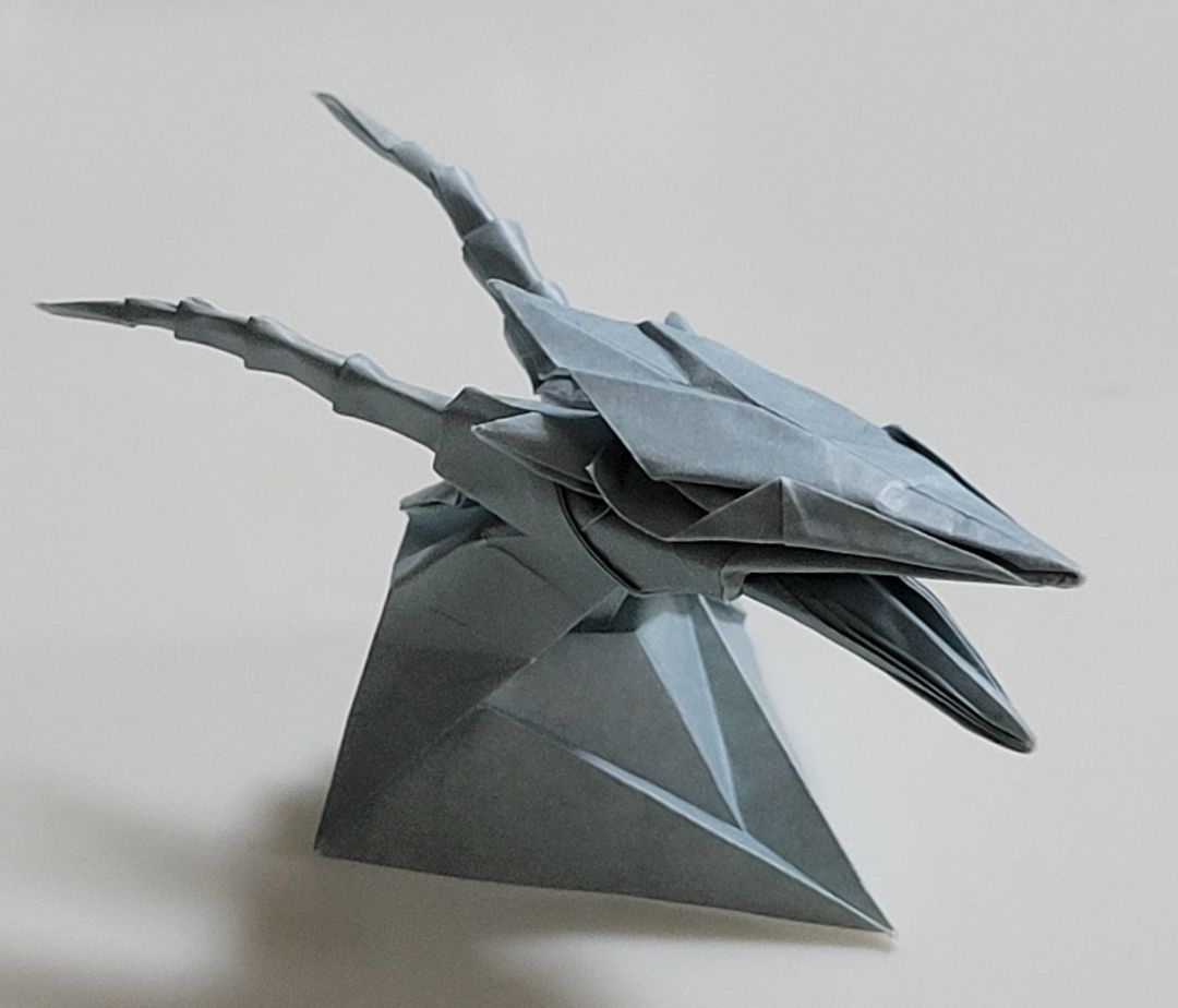 折り紙 黄金の昇り龍(ORIGAMI/GOLDEN RISING DRAGON) - メルカリ