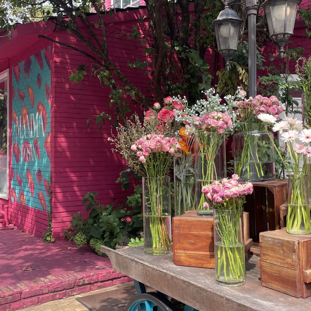 エレガントな花モチーフブレスレット エレガントな花モチーフブレスレット