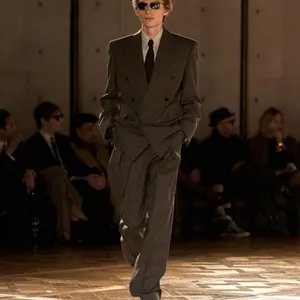 あ*ゆ様 【美品】SAINT LAURENT PARIS \