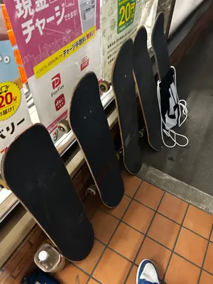 BOTT ALWAYS コラボ ピンク パーカー - メルカリ