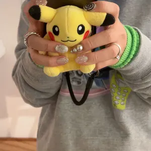 VERDY HAUSDOSAN クッション | Mercari