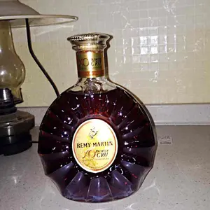 珊瑚 縁起物 昭和時代物 宝箱付き アンティーク | Shop at Mercari 