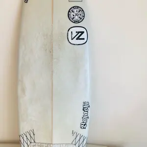 DHD Monster 6'1 大波用だけど初心者にも最適 32.5リッター - メルカリ