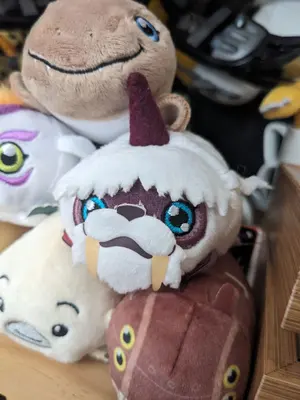 アグモン 缶バッジ デジモンEXPO - メルカリ