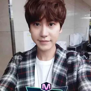 M!LK 佐野勇斗 直筆サイン入り - メルカリ