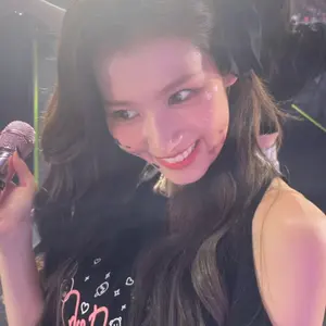 TWICE BABY LOVELYS ひっかけチャーム ミブリーミナ7thグッズ - メルカリ