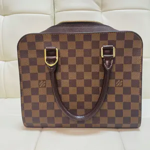 reo3様 専用更に値引きしました JIL SANDER マフラー タグ付き - メルカリ