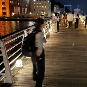 今日も最高の1日に」パーカー AKIOBLOG - メルカリ