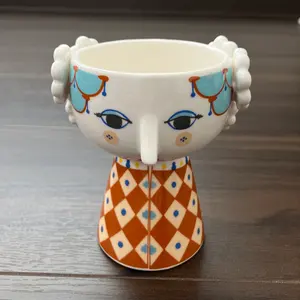 希少 ロイヤルドルトン ブランブリーヘッジ ミッドウィンターイブ 希少 ロイヤルドルトン ブランブリーヘッジ ミッドウィンターイブ