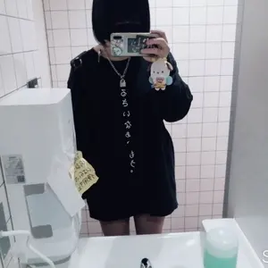 幽霊屋敷の遺品 【呪われた絵】【呪物】 曰く付き - メルカリ
