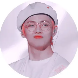 Avicii キャップ ステッカー Tシャツ - メルカリ