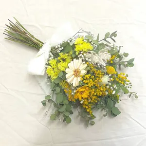 ユーカリリース⁑ドライフラワー⁑ほんのりブルー⁑ハーフリース - メルカリ
