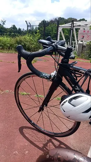 引き取り限定シマノ変速 クロスバイク レッド 自転車 26インチ 街乗り