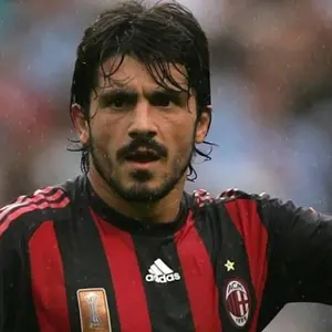 ジェンナーロ・ガットゥーゾ