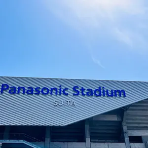 ひ*み様 本田翼ちゃん着用 PERVERZE オフショルトップス - メルカリ