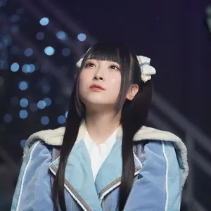 AKB48 佐藤綺星 サイン入りチェキ グッズ購入特典 - メルカリ