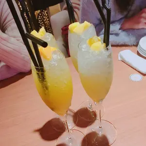 檜山朔良 箔押し Liar-S 檜山朔良 箔押し サイン - メルカリ