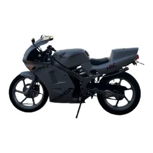 バンディット250(GJ77A) 3段シート45 cm - メルカリ