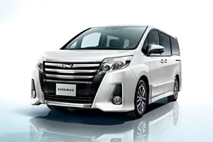 トヨタ ノア Si 80前期型 カラーサンプルミニカー 非売品 202 - メルカリ