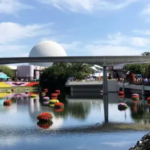 ディズニーランド70周年　ミッキー＆ウォルトディズニー　フィギュア　Funko ディズニーランド70周年 ミッキー＆ウォルトディズニー