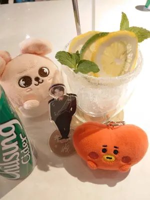 新世界 Kcon SHINHAENG シンヘン ハーフサイズフォト - メルカリ