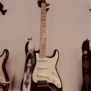 Charvel San Dimas Custom Shop KOAフレイム - メルカリ