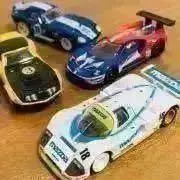 ホットウィール コレクターエディション 日産 ダットサン 510 ブルー