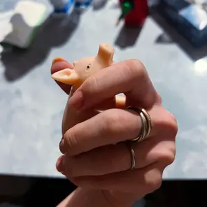 エブリデイアイライク　ブークレVネックプルオーバー　ウール混　ニット　ベージュ エブリデイアイライク ブークレVネックプルオーバー ウール混 ニット